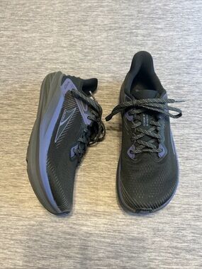 Altra Torin 8 Women’s Black/ Purple Neutral Cushion Road Shoes GTX size 8.5